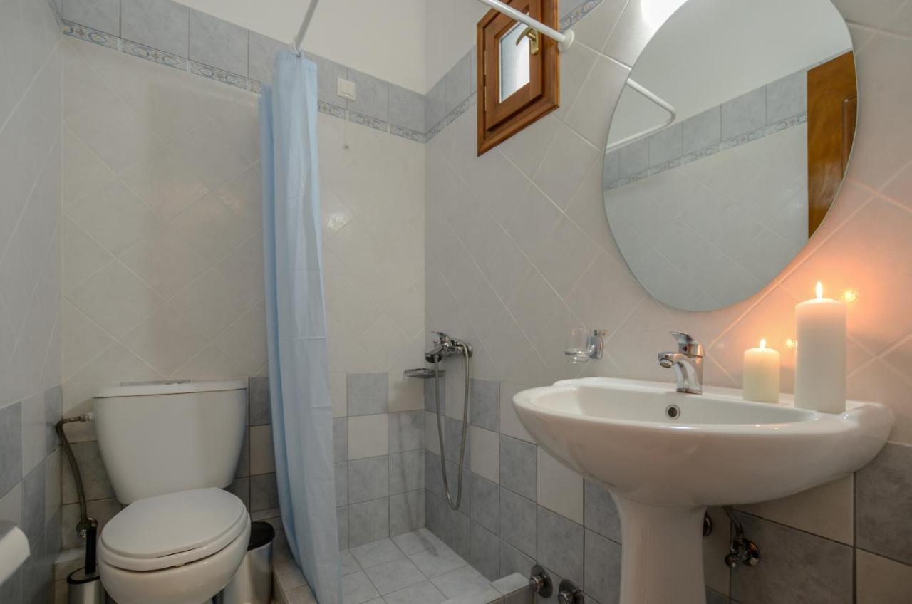Dolphin Studios Agia Anna  Exterior photo